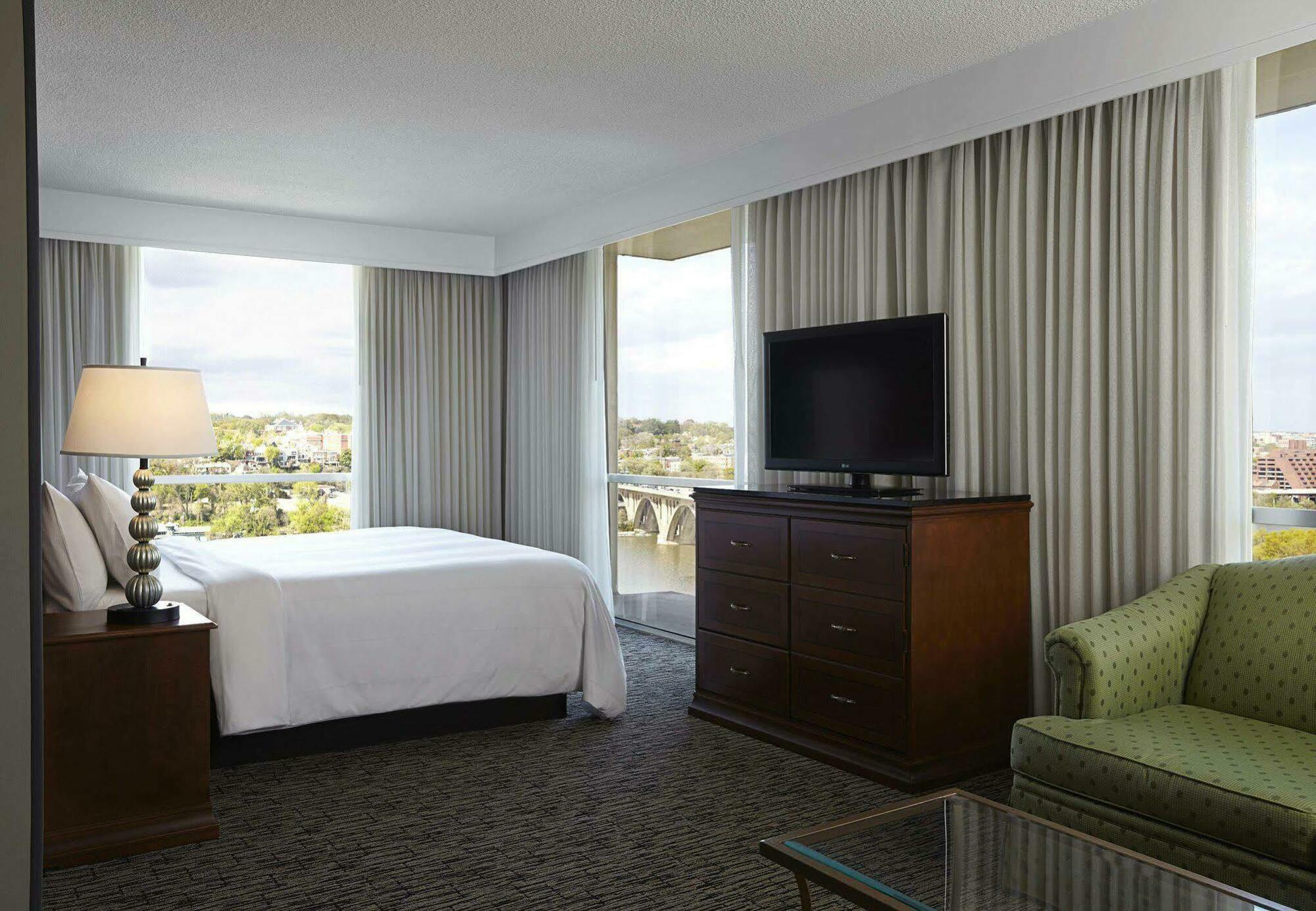 Hotel Key Bridge Marriott à Arlington Extérieur photo